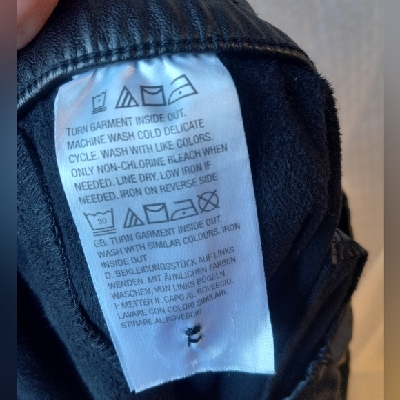 Susan Graver Faux Leather Pants M - Picture 5 of 10